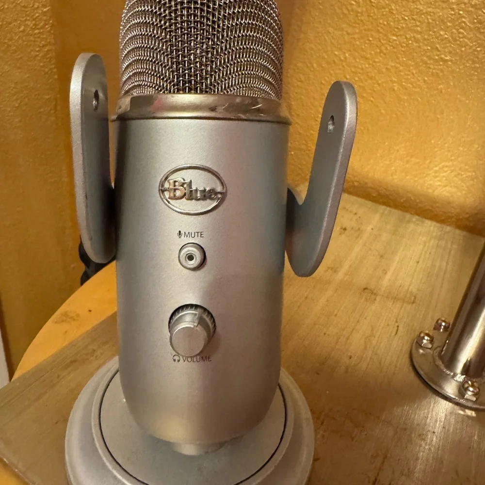 Yeti Silver USB Microphone